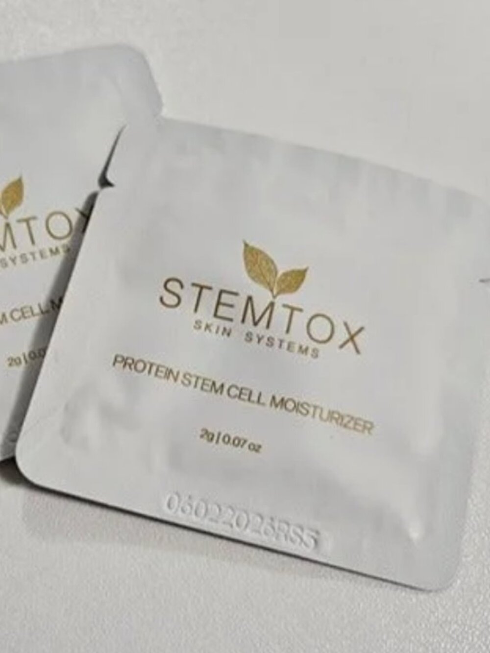 2 STEMTOX SAMPLES PROTEIN STEM CELL MOISTURIZER-0.07 fl oz / 2 g-EACH-NEW-SEALED